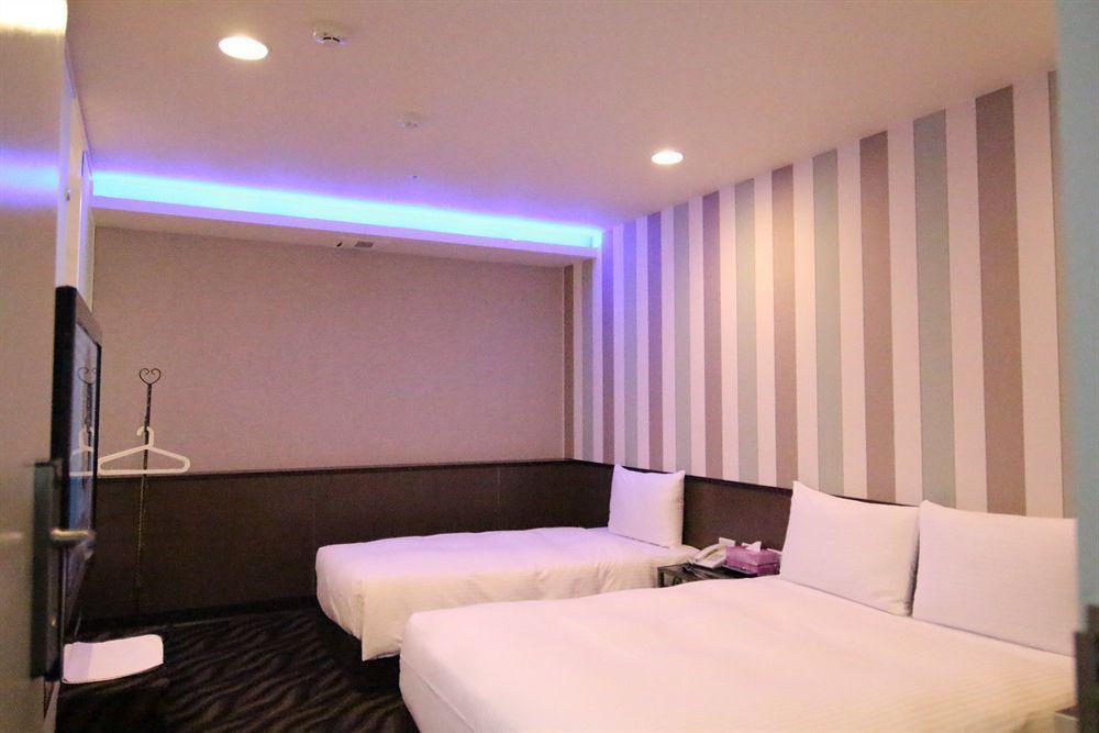 Starry Night Hotel Тайбэй Экстерьер фото