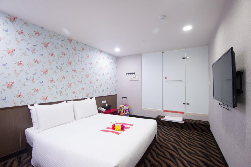Starry Night Hotel Тайбэй Экстерьер фото