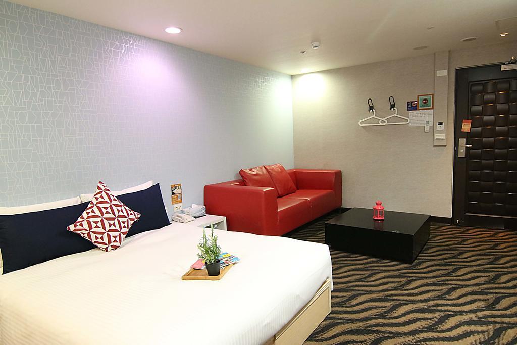 Starry Night Hotel Тайбэй Экстерьер фото
