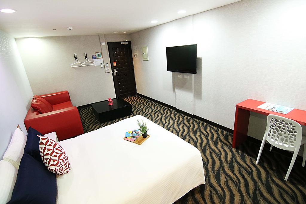 Starry Night Hotel Тайбэй Экстерьер фото