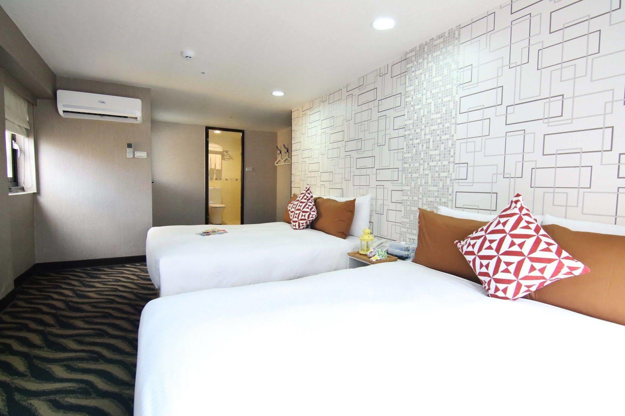 Starry Night Hotel Тайбэй Экстерьер фото