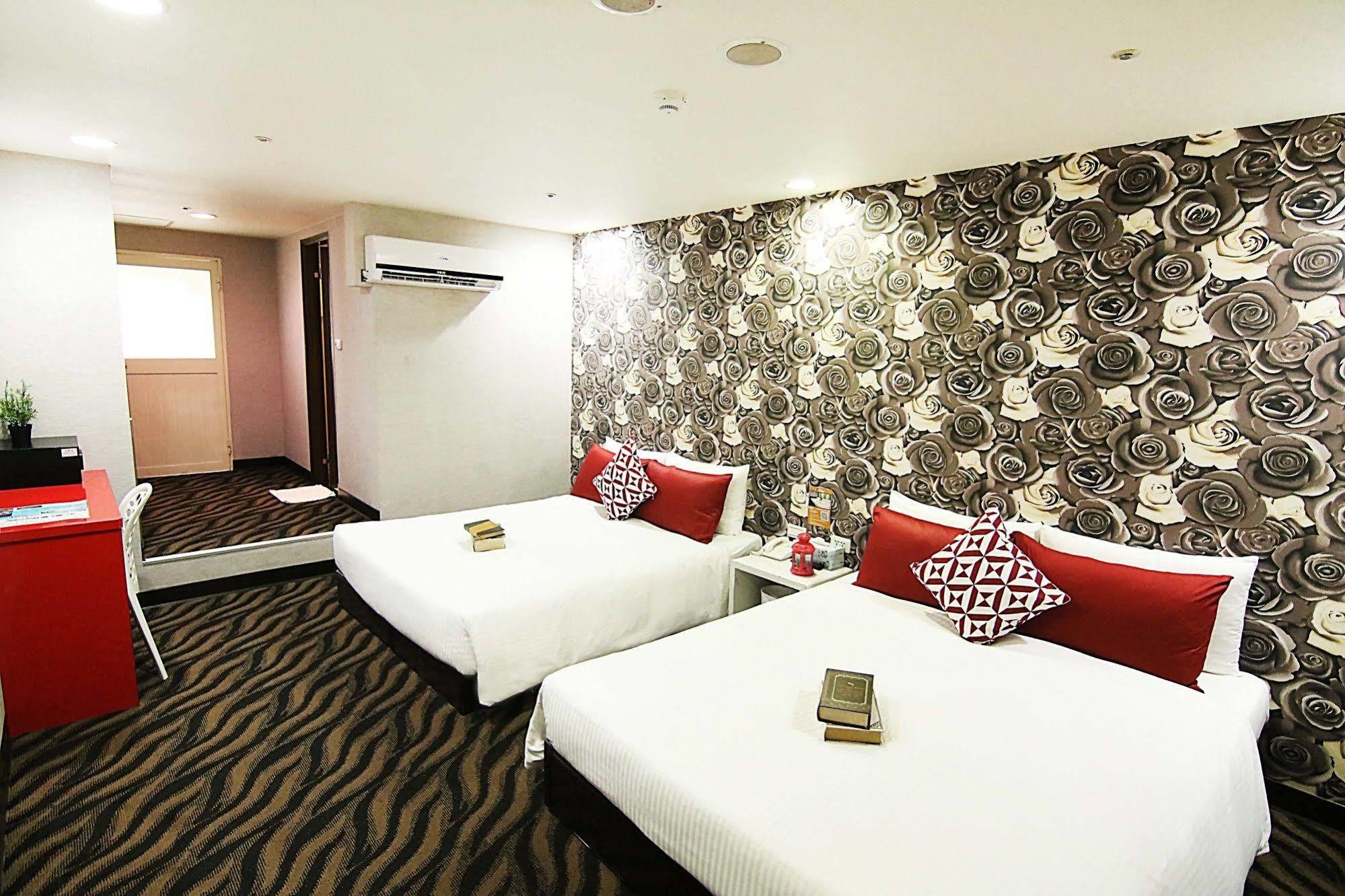 Starry Night Hotel Тайбэй Экстерьер фото